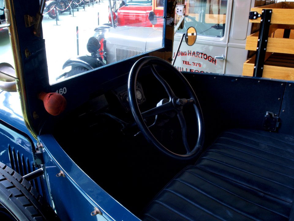 1926_Ford_Model_T_Delivery_pic3