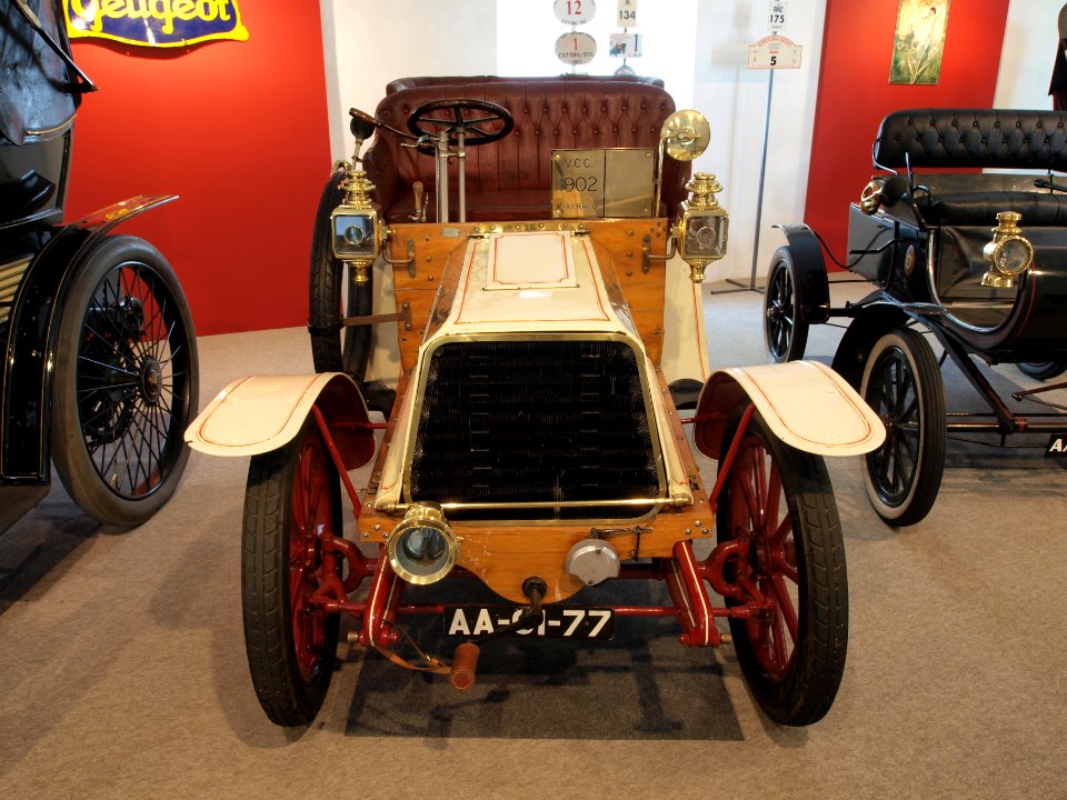 1902_Darracq,_12hp,_2360cc,_60kmh_p1-1