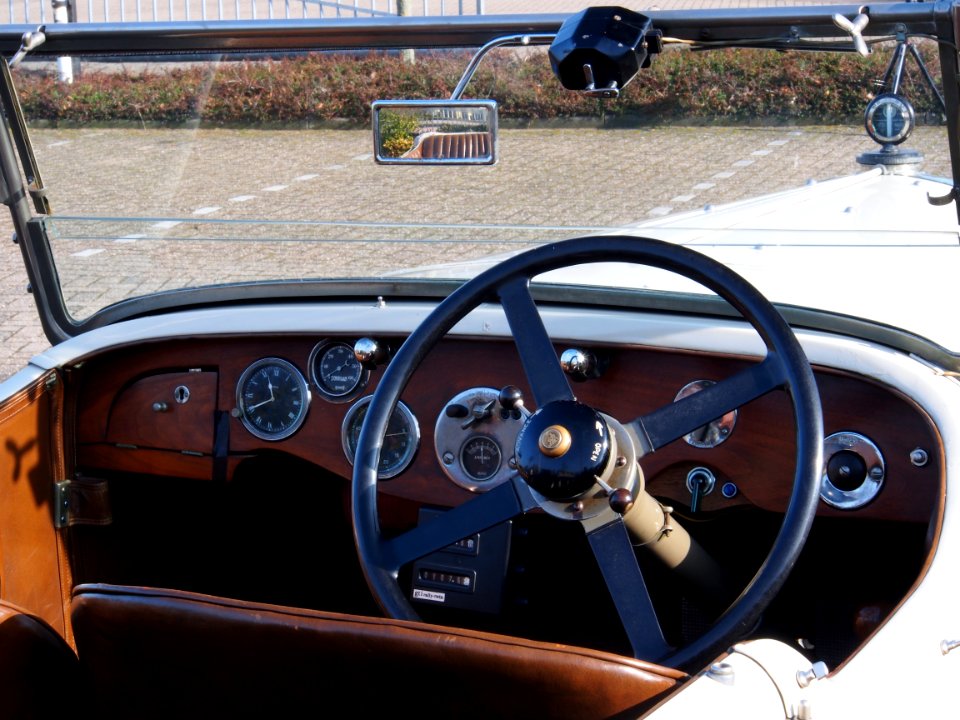 1926_Sunbeam_Tourer_pic-011