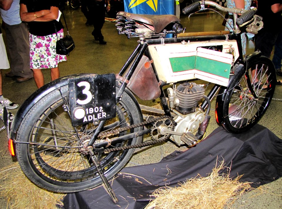 1902_Adler_motorcycle