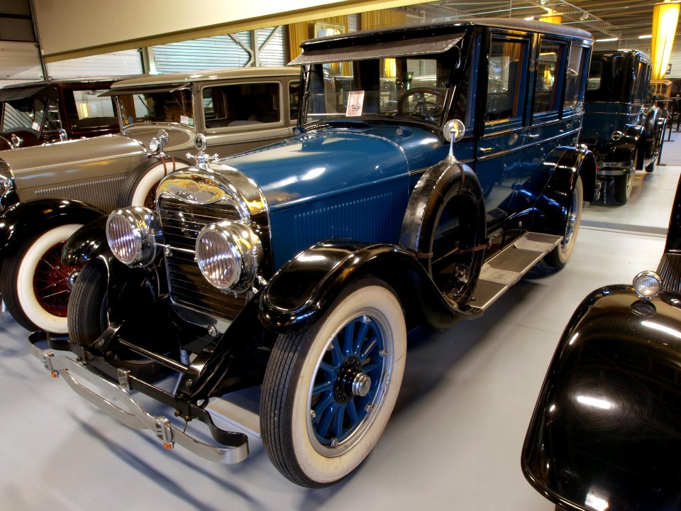 1925_Lincoln_136_Sedan_pic3