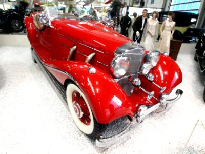 1938_Mercedes-Benz_540K_pic1