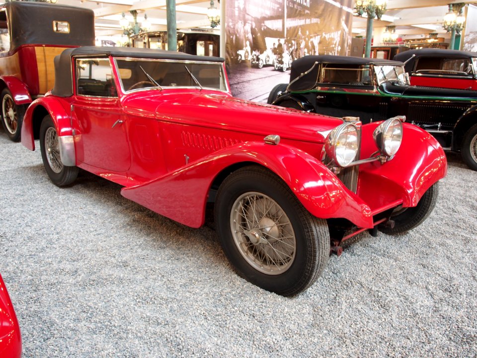 1938_Bagatti_Type_57S,_8_cylinder,_3257cm3,_175hp,_200kmh,_photo_1
