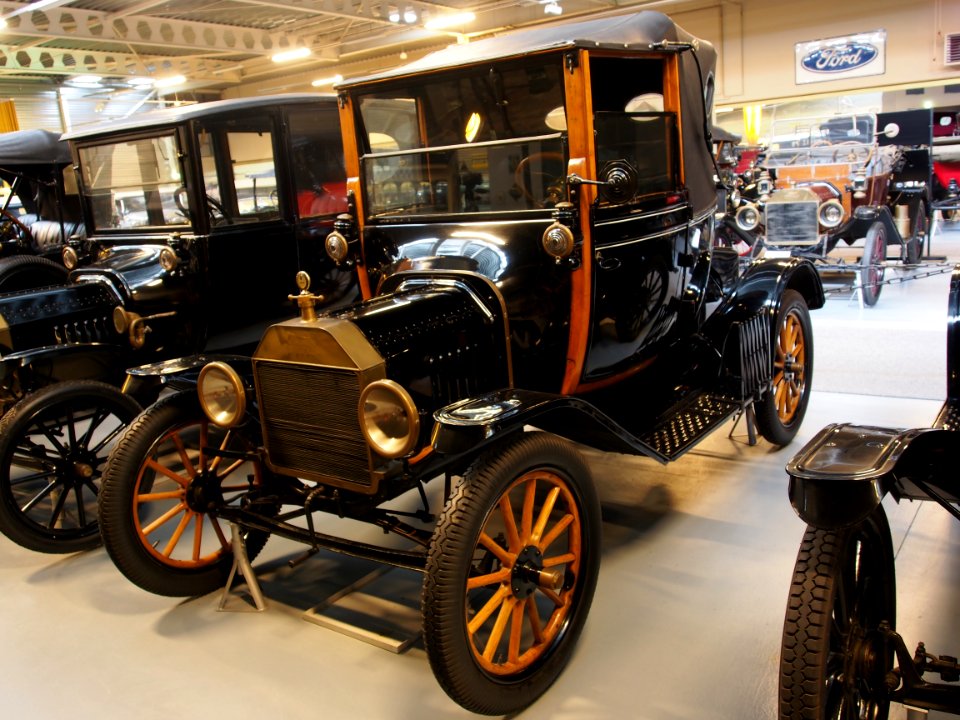 1915_Ford_T_Coupelet_pic3