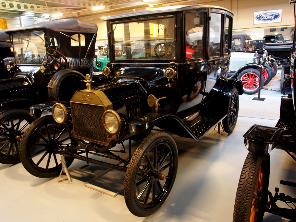 1916_Ford_T_Centodor_pic2