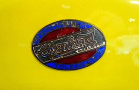 1917_Overland_Runabout_-_Automobile_Driving_Museum_-_El_Segundo,_CA_-_DSC01542