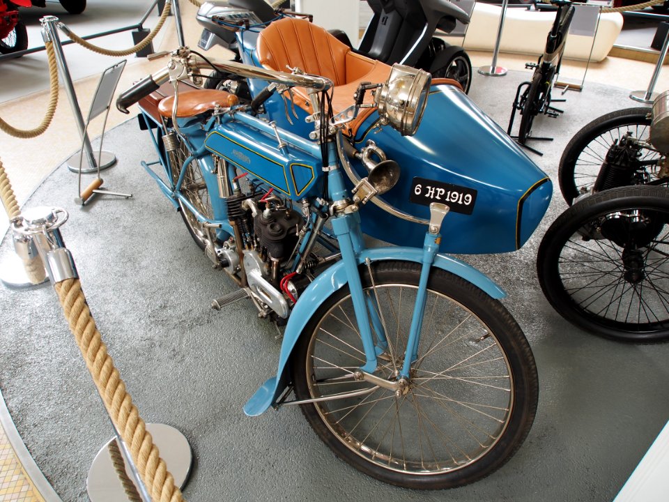 1919_Peugeot_750_MT_6hp_80kmh_photo_2
