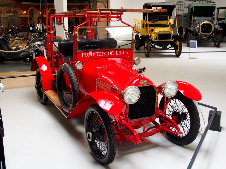1919_Peugeot_Type_153_Voiture_Incendie_photo_1