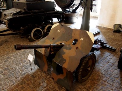 1938_Swedish-Danish_37mm_antitank_gun_pic1