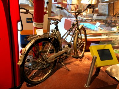1938_Moped_JB_Maraton,_J_Bensons_fabrikaktiebolag_Teknikens_och_Sjöfartens_hus,_Science_and_Maritime_House