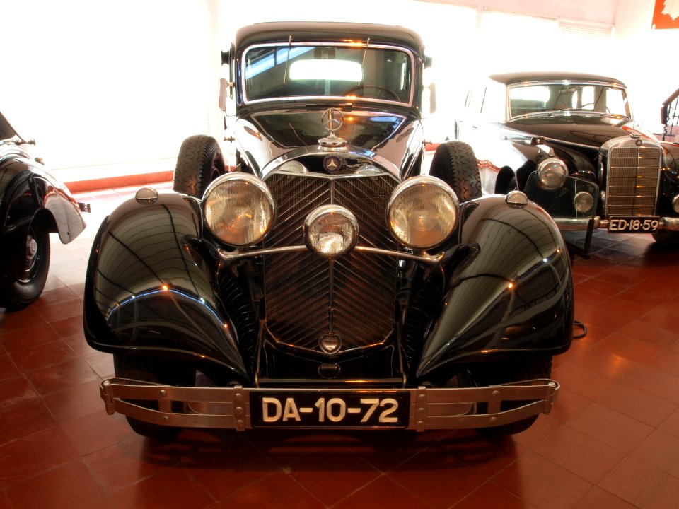 1937_Mercedes-Benz_W-07,_150hp,_7655cc,_140kmh_photo-1