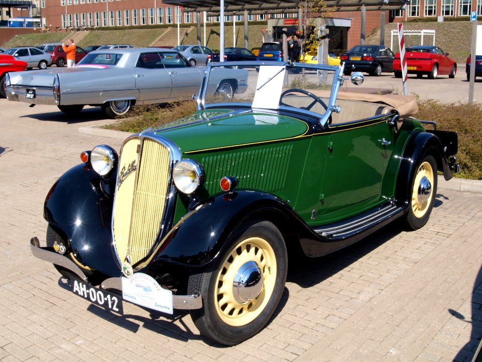 1934_Fiat-France_508_Balilla,_Dutch_licecence_registration_AH-00-12,_pic4