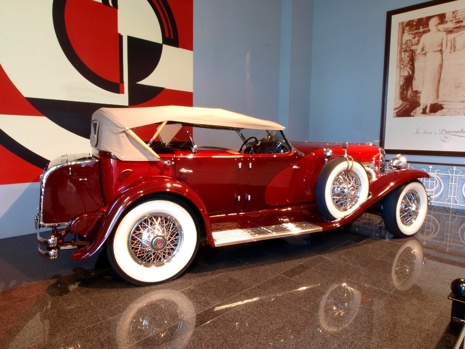1935_Duesenberg_Model_SJ_LaGrande_Dual_Cowl_Phaeton_p3