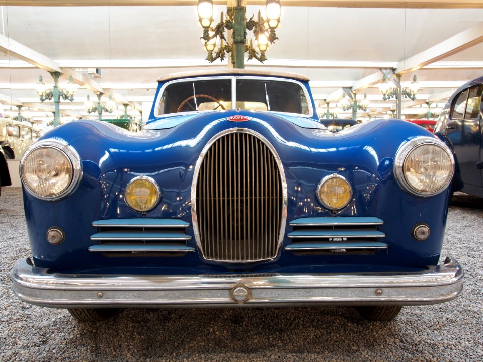 1936_Bugatti_type_57_cabriolet,_photo_1