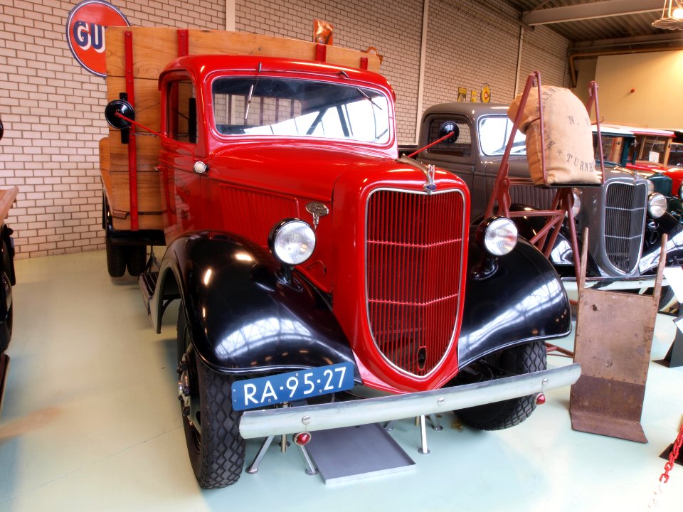 1936_Ford_51_950_pic3