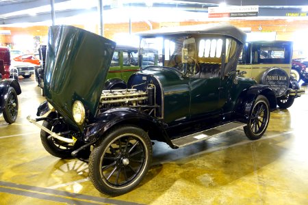 1916_Franklin_Model_9A_Runabout_-_Automobile_Driving_Museum_-_El_Segundo,_CA_-_DSC01785