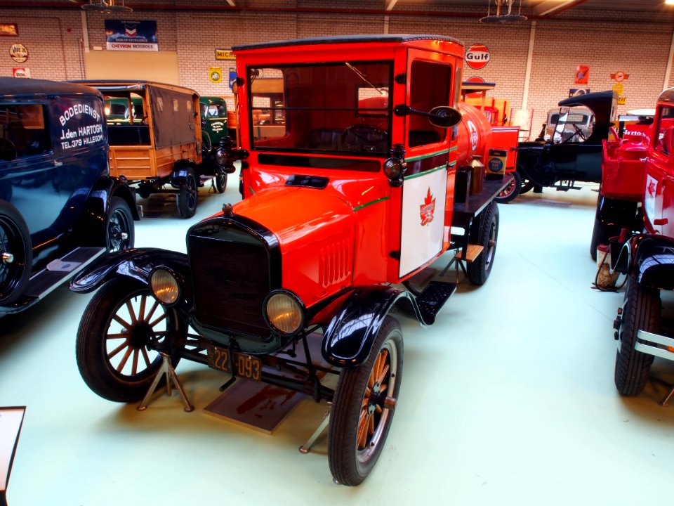 1919_Ford_TT_Tankwagen_pic2