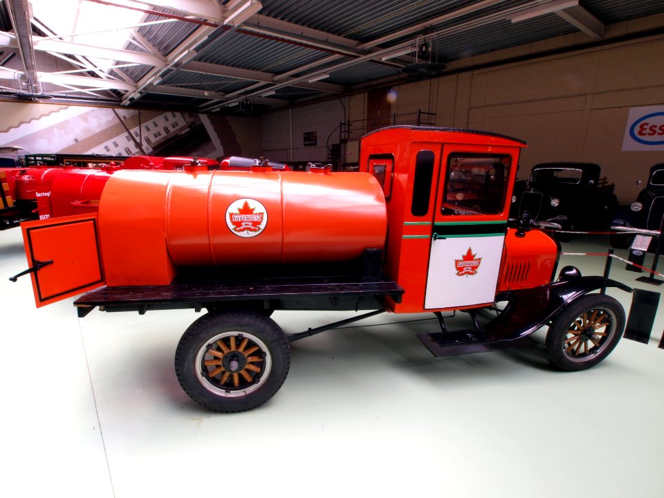 1919_Ford_TT_Tankwagen_pic12