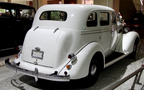 1935_Chrysler_Airstream_rear