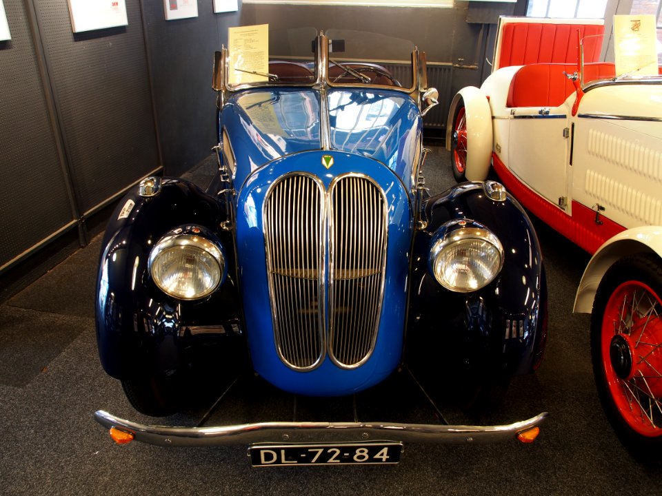 1934_DKW_F4_IHLE_Roadster_pic09