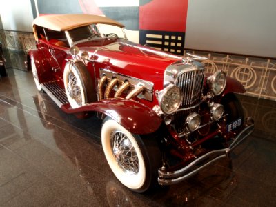 1935_Duesenberg_Model_SJ_LaGrande_Dual_Cowl_Phaeton_p4