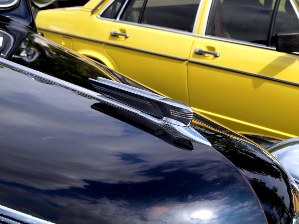 1937_Chrysler_Imperial,_Dutch_licence_registration_DE-53-87_p8