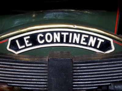 1852_Paris-Strasbourg_Railway_4-2-0_No_80_La_Continent_photo_2