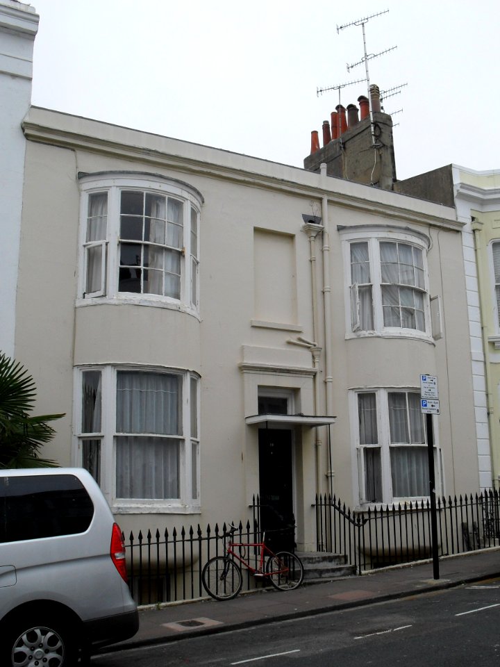 18_Norfolk_Road,_Brighton_(NHLE_Code_1380595)_(July_2010)