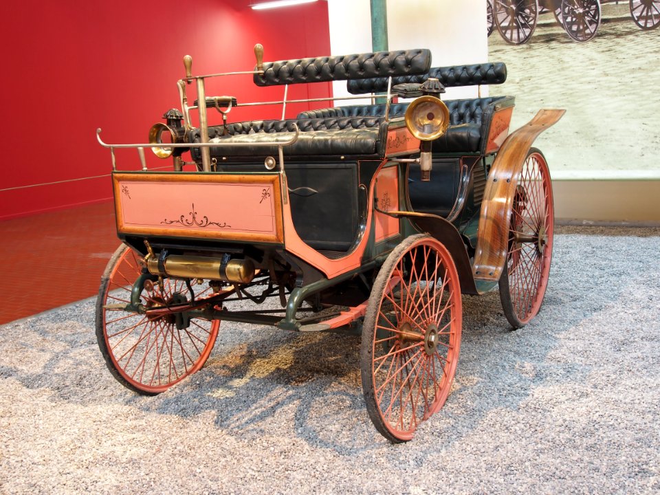 1893_Peugeot_Phaetonnet_Type_8,_2_cylinder,_3hp,_1282cm3,_20kmh,_photo_2