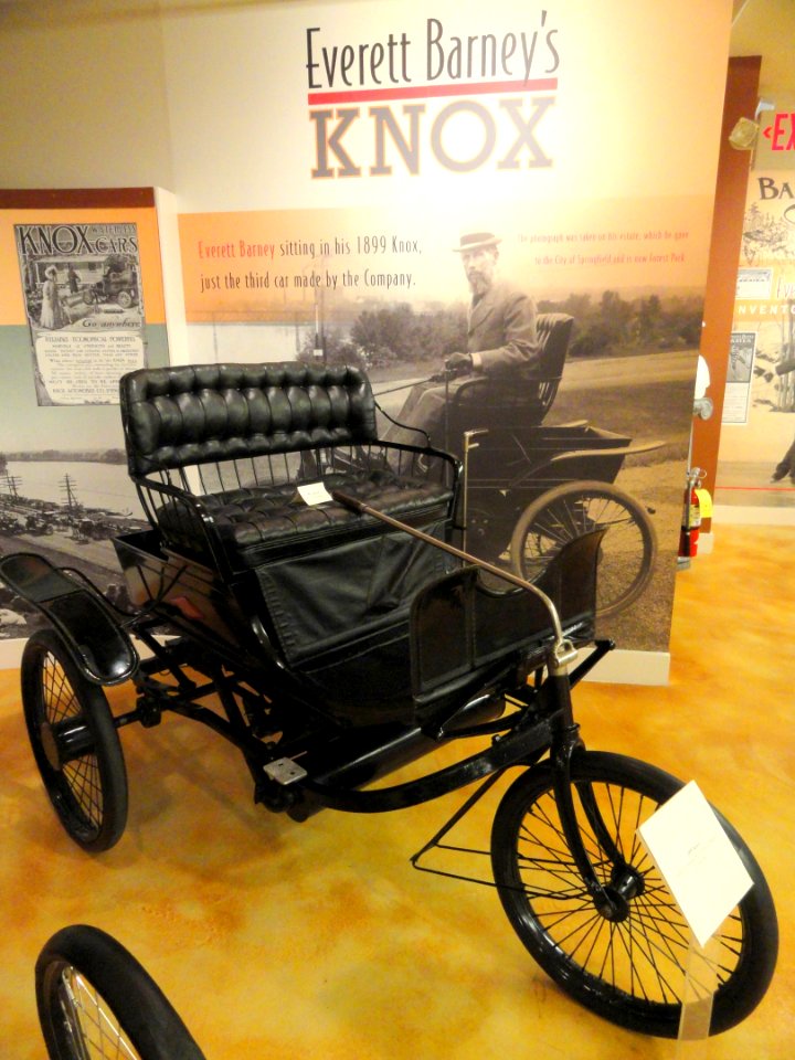 1899_Knox_-_Lyman_&_Merrie_Wood_Museum_of_Springfield_History_-_DSC04157