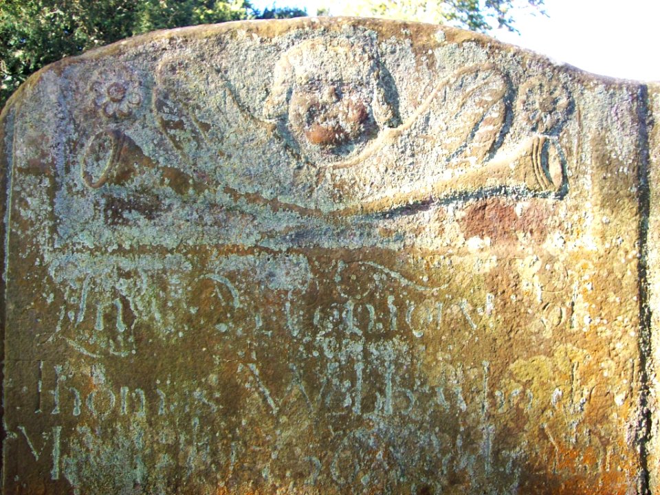 18th_century_headstone_-_Ashurst_-_Kent