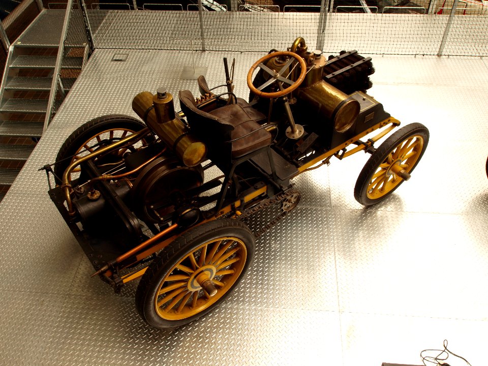 1900_NW_12_HP_Rennzweier_pic2