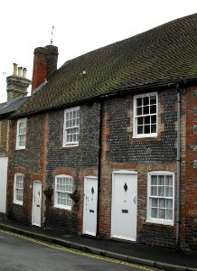19,_21_and_23_North_Road,_Preston_Village,_Brighton_(NHLE_Code_1380614)_(January_2011)