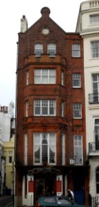 19_Old_Steine,_Brighton_(May_2010)