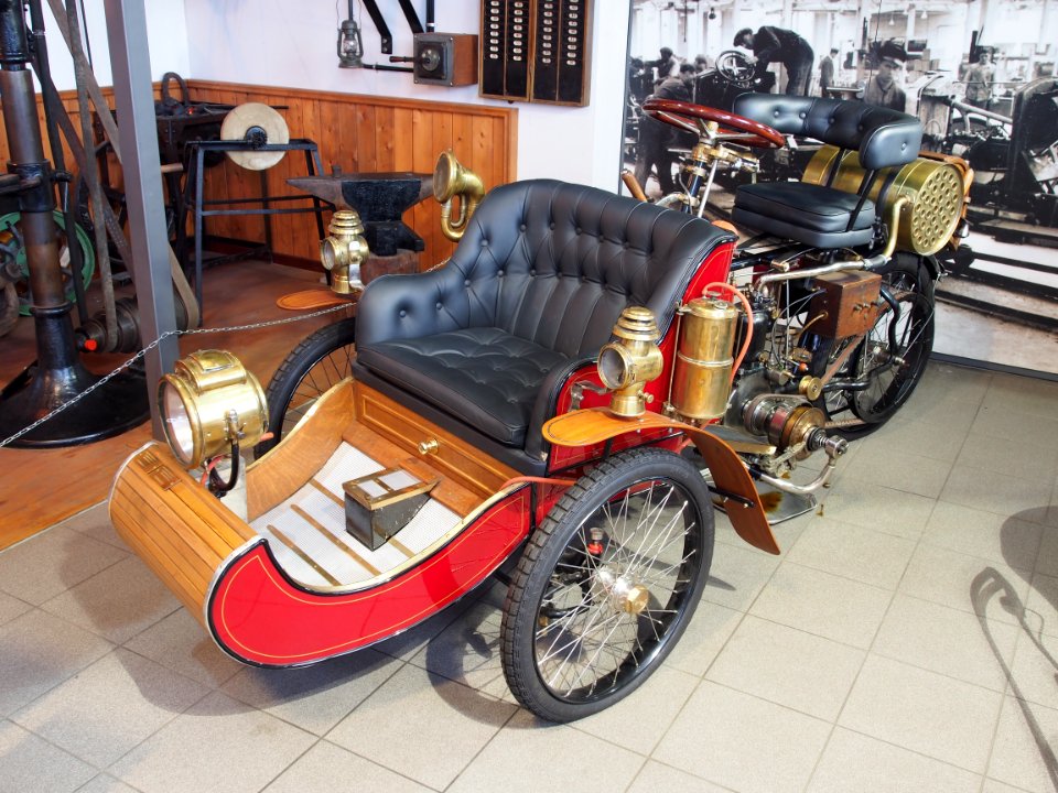 1904_NSU_Tricar_456cc_4hp_1cyl_pic1