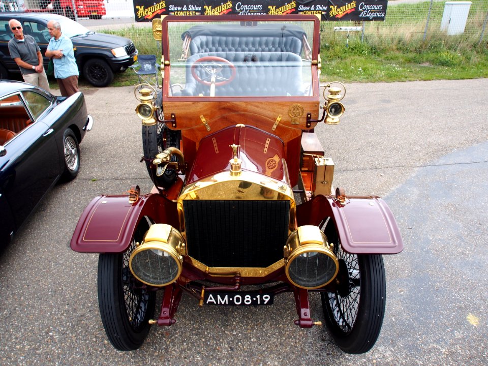 1910_Straker_Squire_2800cc,_Nr519,_pic5