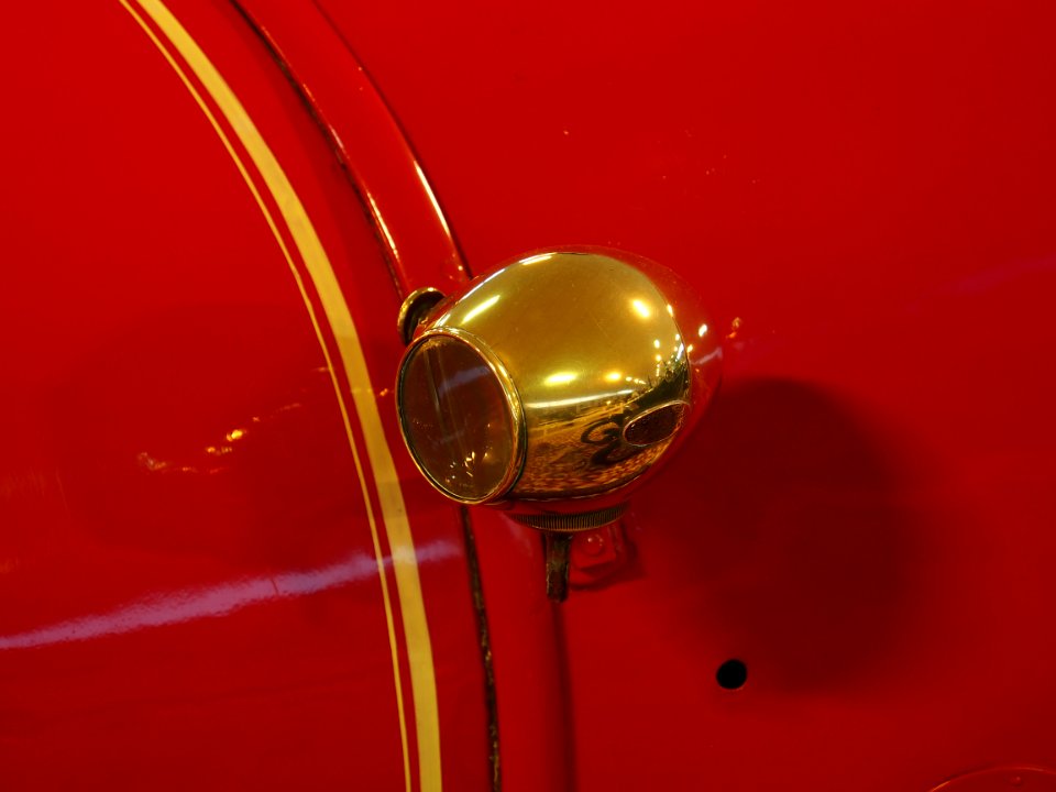 1912_Chenard_&_Walker_type_U,_14cv,_4_cylinder,_dual_ignition,_at_the_Musée_Automobile_de_Vendée_pic-5