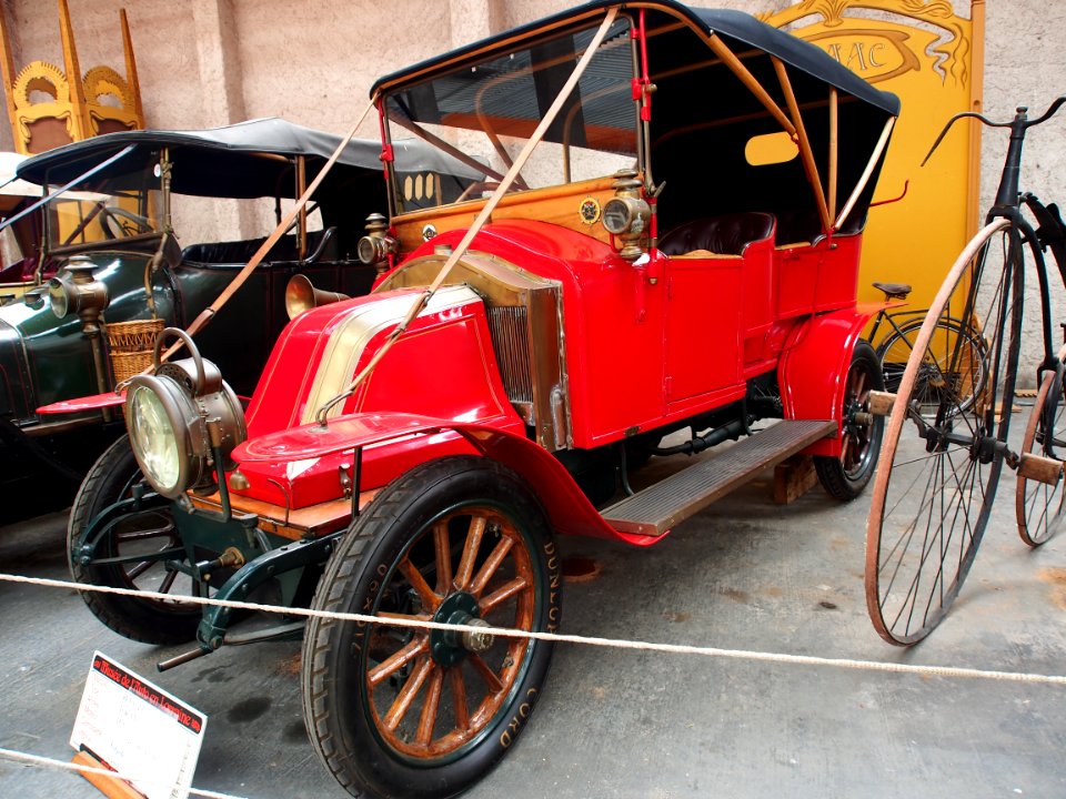 1910_Renault_AX,_2_cylinders,_1060_cm3,_6cv_pic5