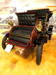 1904_Knox_Touraine_-_Lyman_&_Merrie_Wood_Museum_of_Springfield_History_-_DSC04159
