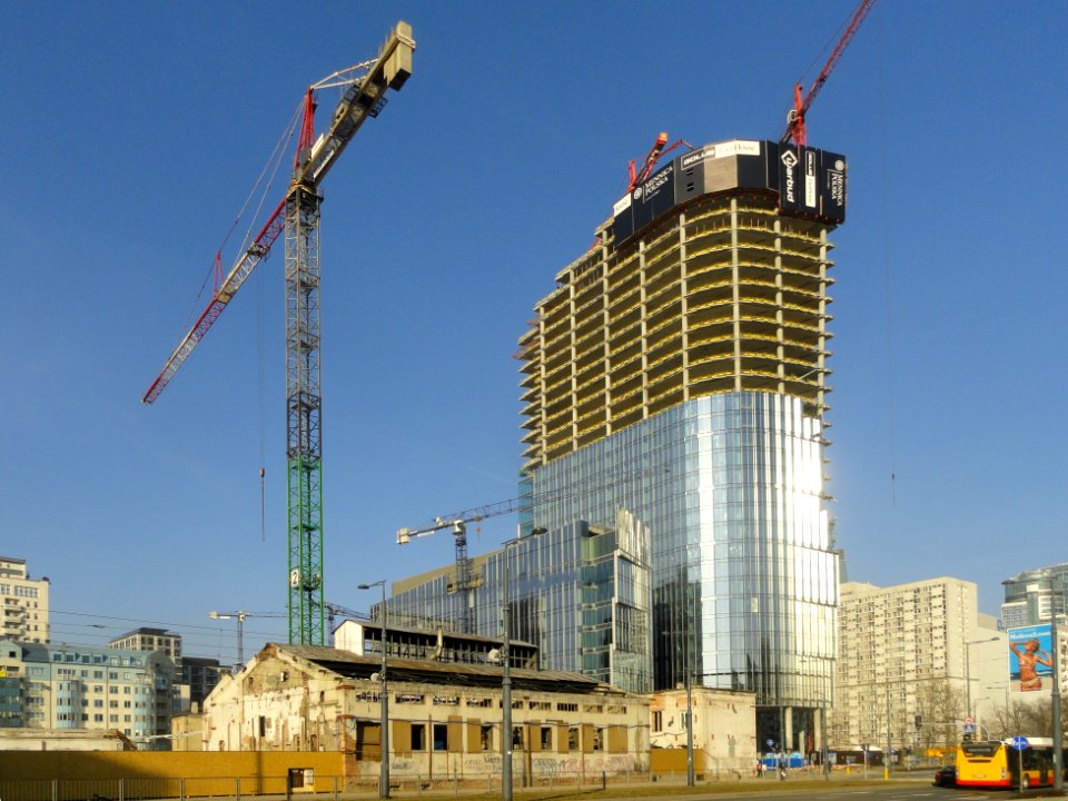 19-02-2019_Mennica_Legacy_Tower