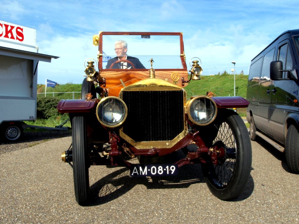 1910_Straker-Squire_pic2