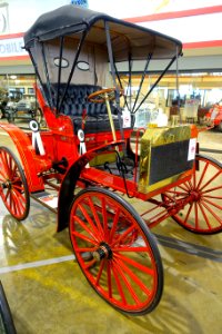 1904_Schacht_Auto-Runabout_-_Automobile_Driving_Museum_-_El_Segundo,_CA_-_DSC01742