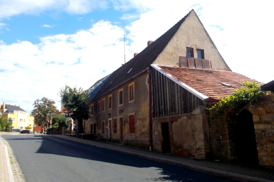 2017_Pesterwitz_historisches_Gebäude_vor_der_Rekonstruktion