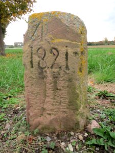 20161026Grenzstein_Altlussheim1