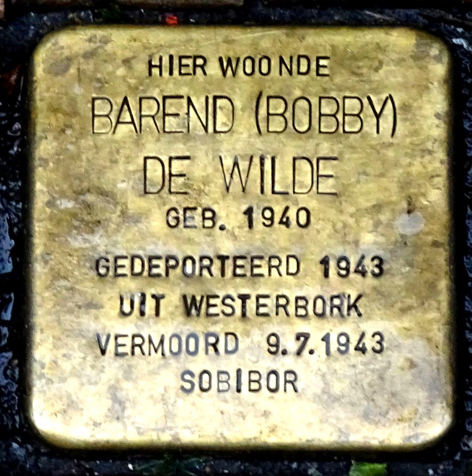 20161116_Stolpersteine_Barend_(Bobby)_de_Wilde_Folkingestraat_Groningen1
