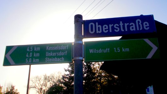 2017_Kaufbach_Wegweiser_Ortseingang_W
