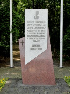 2017_Miejsce_pamięci_żołnierzy_Grupy_AK_Kampinos,_Warszawa_ulica_Michaliny,_2