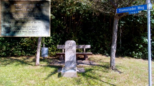 2017_Kesselsdorf_Gedenkstein_Partnerstadt_Stamsried
