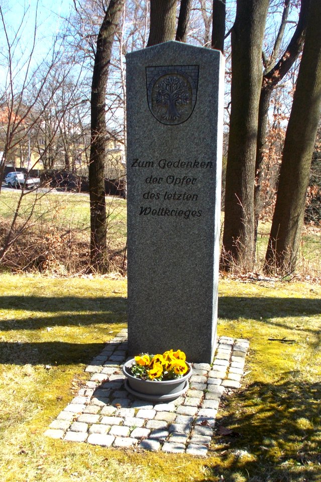2017_Kirschau_Denkmal_zweiter_Weltkrieg