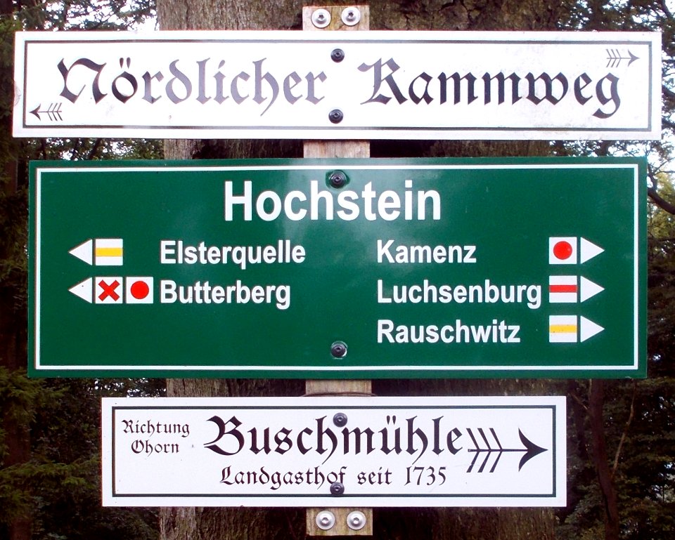 2017_Rammenau_Wanderwegweiser_am_Hochstein